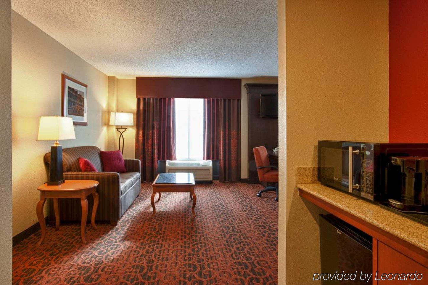 Hampton Inn Louisville Downtown Habitación foto