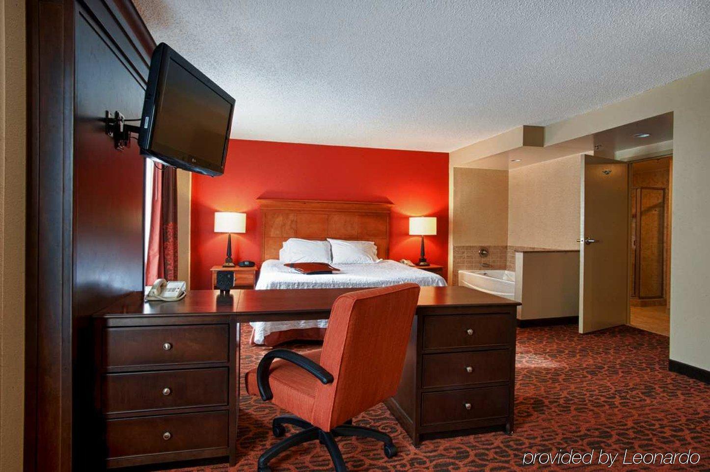 Hampton Inn Louisville Downtown Habitación foto