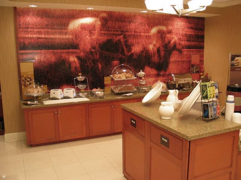 Hampton Inn Louisville Downtown Restaurante foto